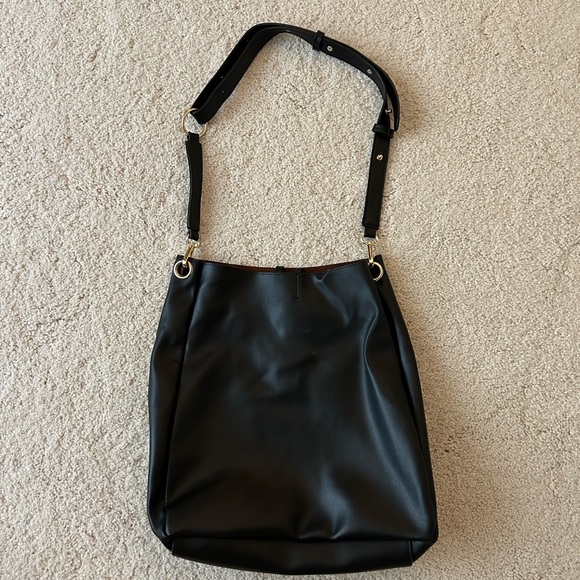 Urban Outfitters Black oversized bag - Picture 1 of 1